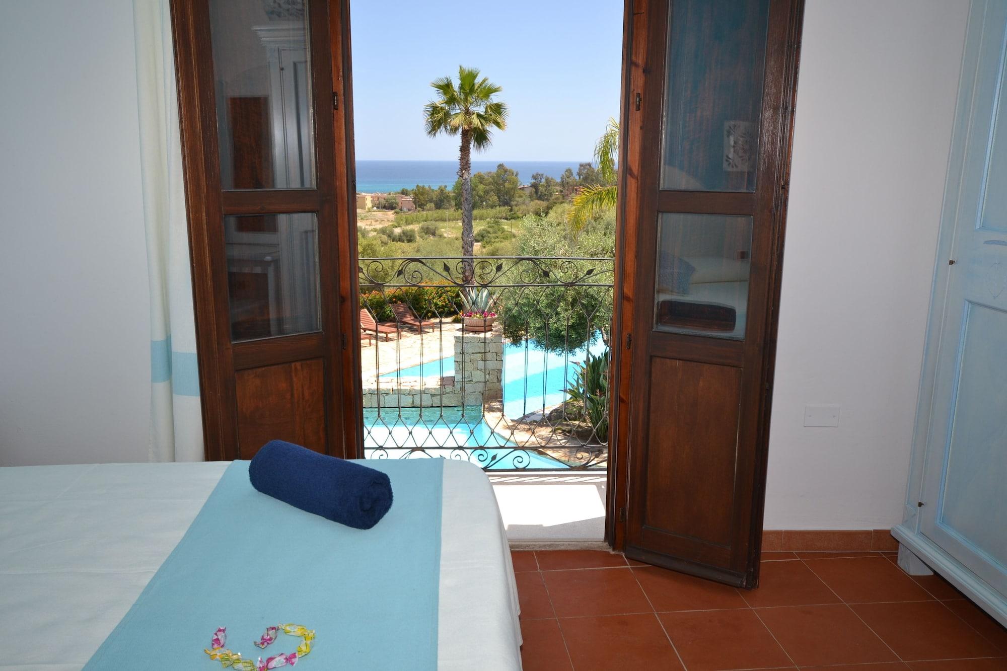 Felix Hotels - Galanias Hotel & Retreat باري ساردو المظهر الخارجي الصورة