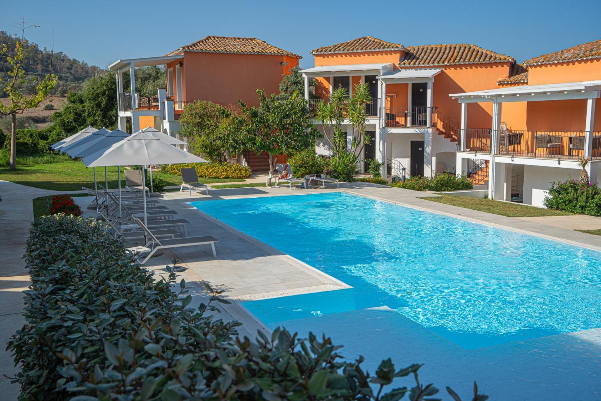 Felix Hotels - Galanias Hotel & Retreat باري ساردو المظهر الخارجي الصورة