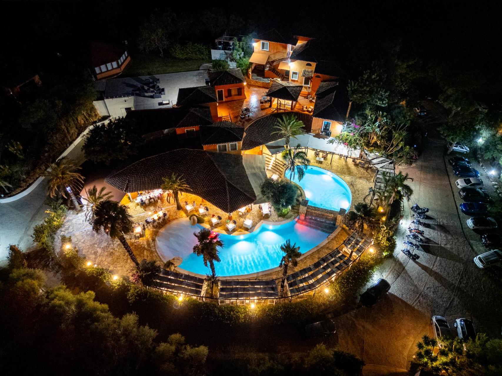 Felix Hotels - Galanias Hotel & Retreat باري ساردو المظهر الخارجي الصورة