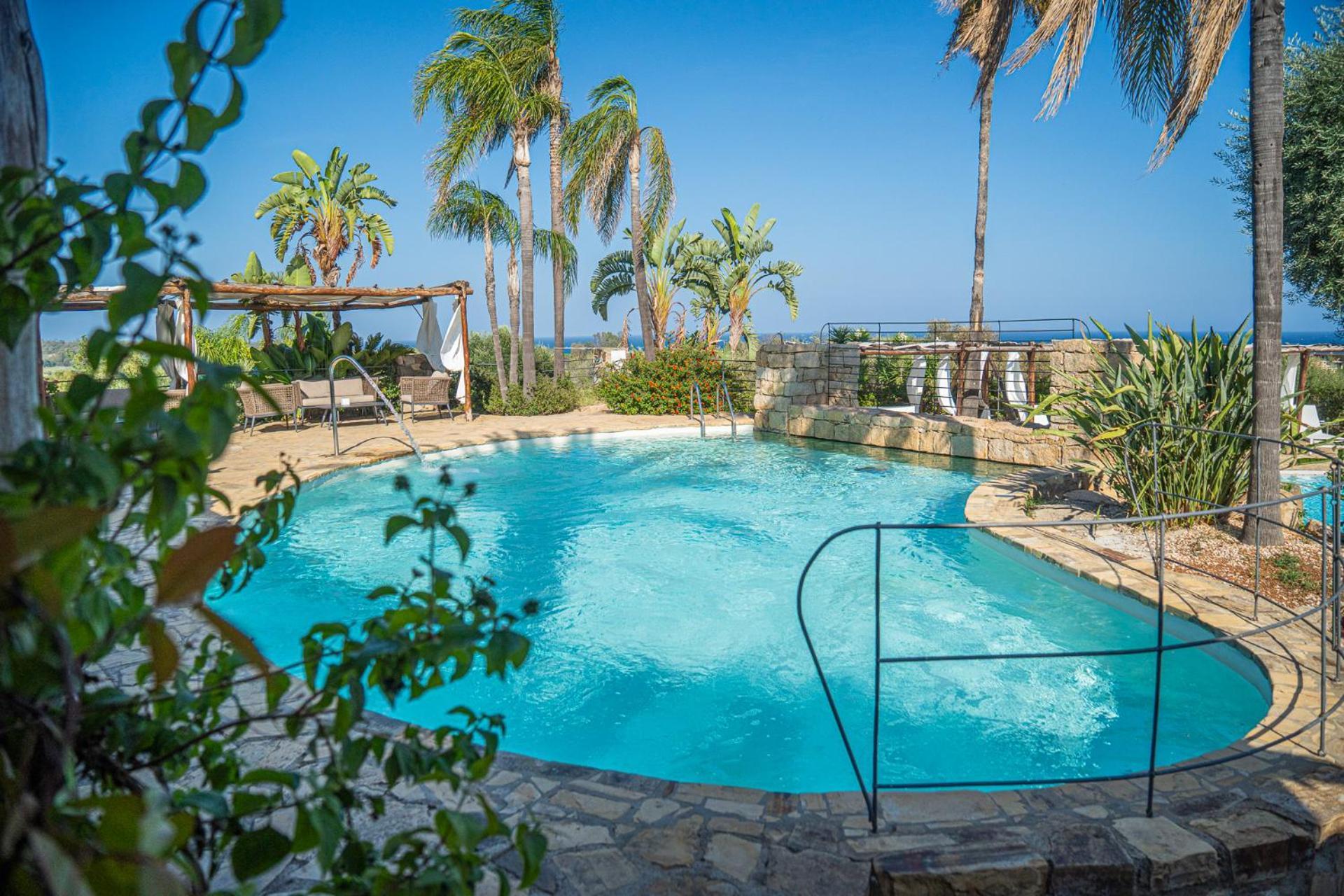 Felix Hotels - Galanias Hotel & Retreat باري ساردو المظهر الخارجي الصورة